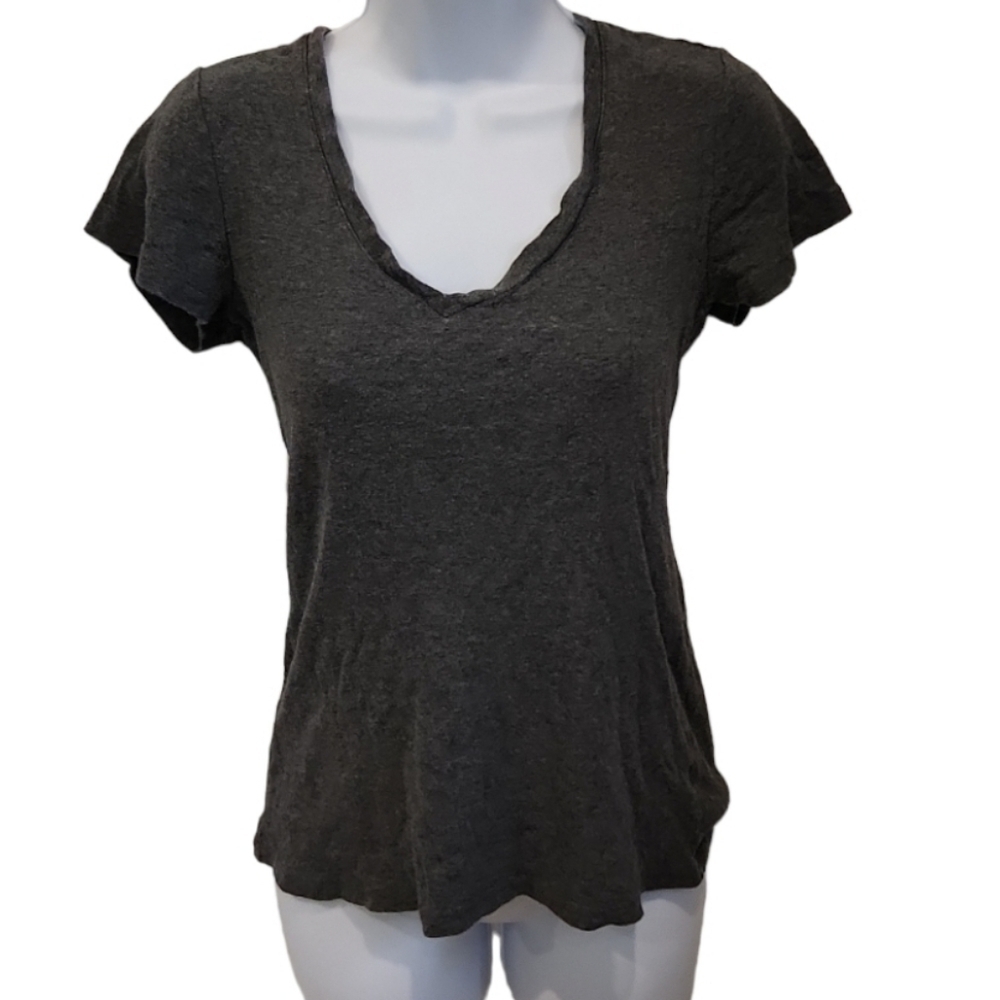 𝅺OLD Navy Basic Vneck Tee